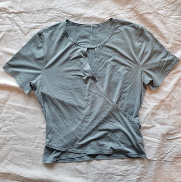 lululemon athletica Tops - 🤍2/$40🤍